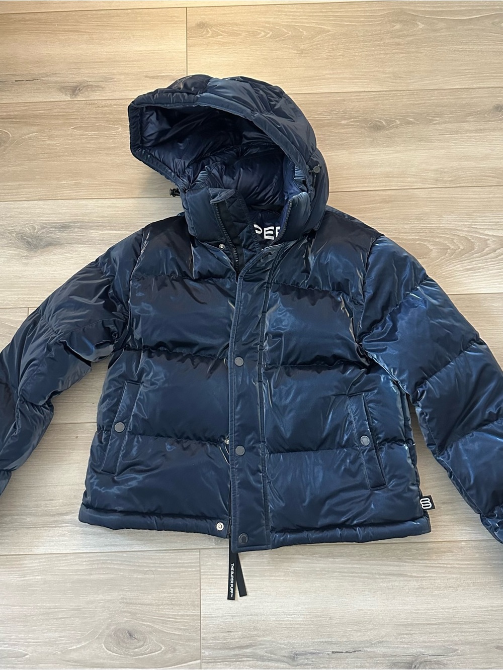 Women Aritzia Navy Super Puff Jacket with Hood 2XS -Like new